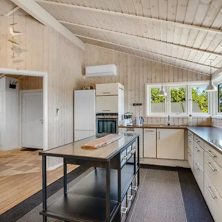 Eljas - 200m To The Fjord By Interhome * Fur