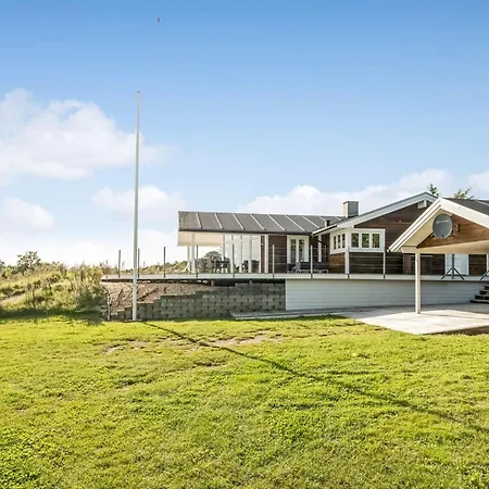 Eljas - 200m To The Fjord By Interhome