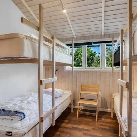 Eljas - 200m To The Fjord By Interhome