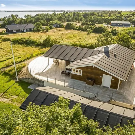 Eljas - 200m To The Fjord By Interhome *